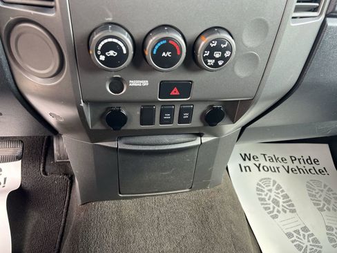 Used 2010 Nissan Titan XE image 15