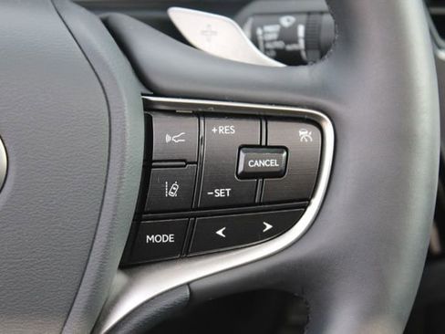 Certified 2024 Lexus ES 350 w/ Premium Package image 17