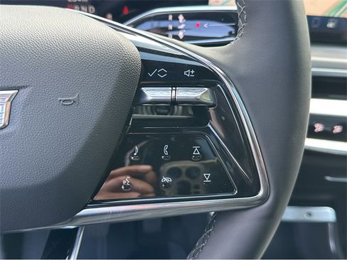 New 2025 Cadillac Lyriq Sport image 21