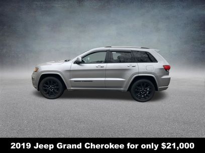 Used 2019 Jeep Grand Cherokee Altitude