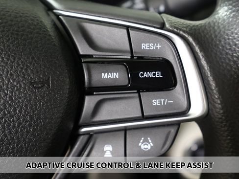 Used 2018 Honda Accord LX image 3