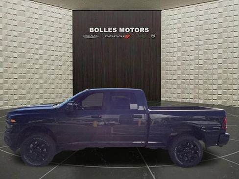 New 2026 RAM 2500 Big Horn AWD/4WD image 5