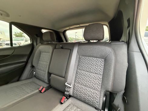 Used 2024 Chevrolet Equinox LT AWD/4WD image 18