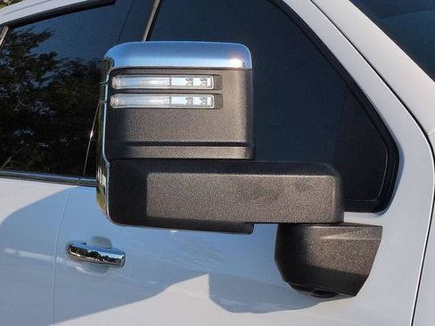 Used 2024 Chevrolet Silverado 2500 LTZ w/ LTZ Plus Package AWD/4WD image 12