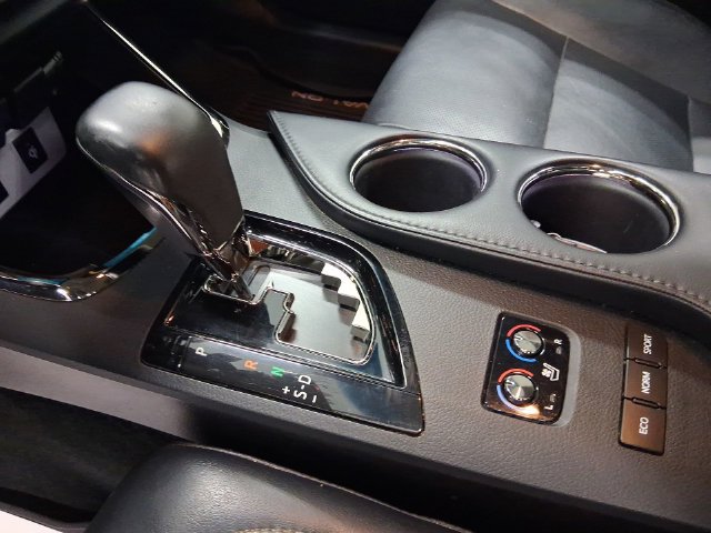 Used 2017 Toyota Avalon Limited w/ Carpet Mat Package FWD image 25