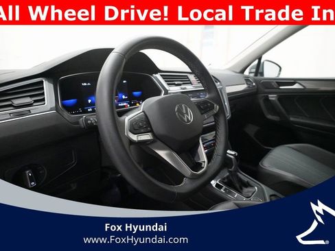 Used 2022 Volkswagen Tiguan SE image 8