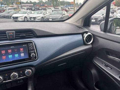 Used 2025 Nissan Versa SV FWD image 30