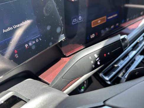 New 2025 Chevrolet Traverse RS w/ LPO, Floor Liner Package image 23