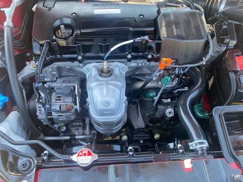 Used 2016 Honda Accord Sport image 20