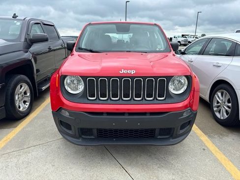 Used 2018 Jeep Renegade Sport w/ Power & Air Group AWD/4WD image 11