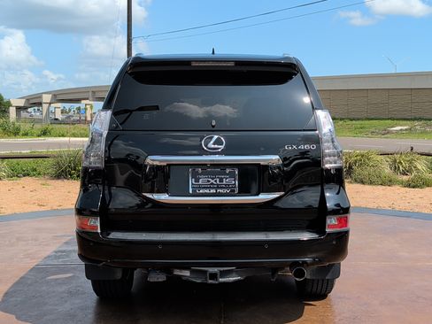 Used 2015 Lexus GX 460 w/ Premium Package AWD/4WD image 3