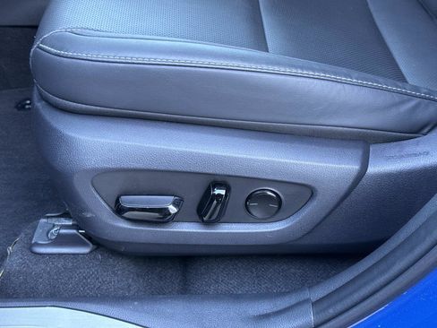 Certified 2025 Lexus NX 250 FWD w/ Premium Package image 21