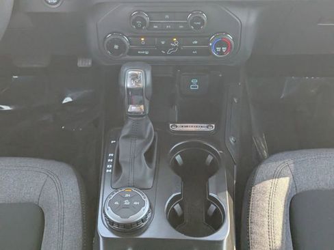 Certified 2025 Ford Bronco 4-Door image 18