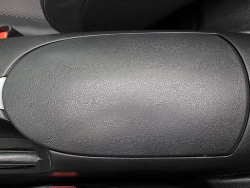 Used 2010 Nissan 370Z Touring w/ Sport Pkg RWD image 66