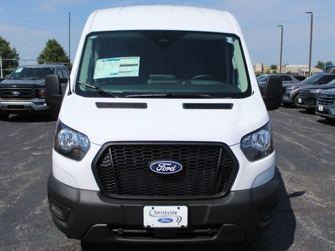 New 2026 Ford Transit 250 148 Medium Roof w/ Load Area Protection Package RWD image 8
