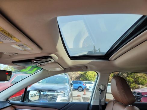 Certified 2022 Subaru Outback Touring image 15