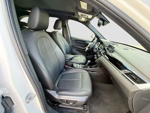 Used 2019 BMW X1 xDrive28i w/ Convenience Package image 15