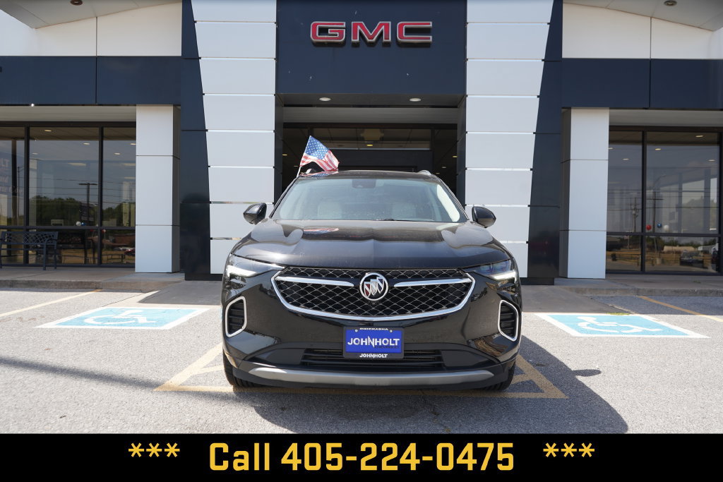 Used 2023 Buick Envision Avenir AWD/4WD image 3