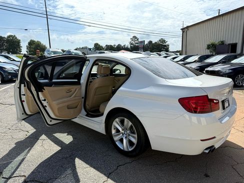 Used 2013 BMW 528i Sedan image 24