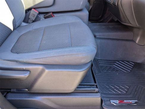 Used 2020 Chevrolet Silverado 1500 Custom Trail Boss w/ Custom Convenience Package image 28