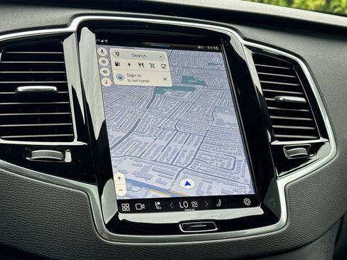 Certified 2023 Volvo XC90 T8 Plus image 21