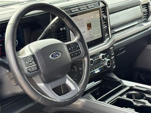 Used 2024 Ford F350 Lariat w/ Lariat Ultimate Package image 17