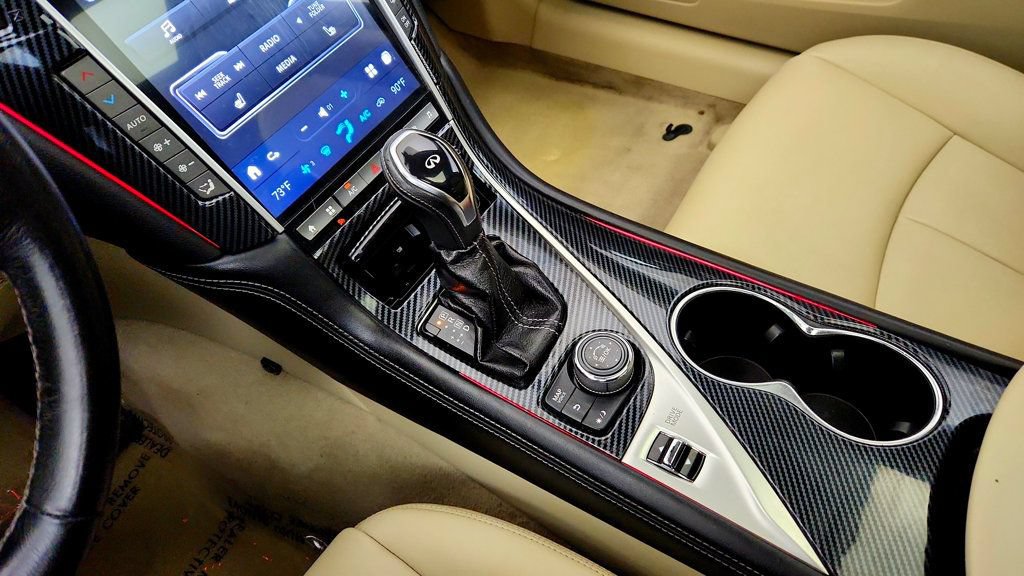 Used 2019 INFINITI Q50 Luxe w/ Essential Package (3.0T Luxe) AWD/4WD image 17