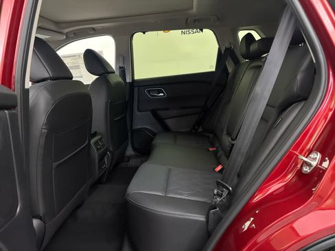 New 2026 Nissan Rogue Platinum w/ Platinum Premium Package image 11