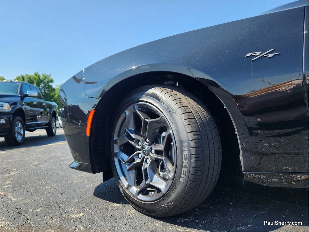 New 2026 Dodge Charger R/T AWD/4WD image 14