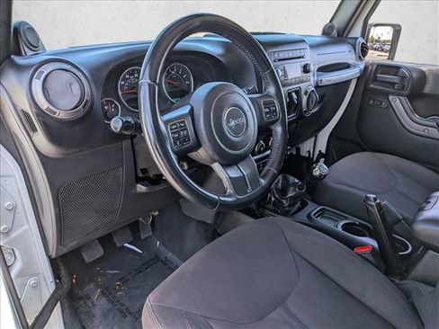 Used 2014 Jeep Wrangler Unlimited Sport w/ Quick Order Package 23S AWD/4WD image 12