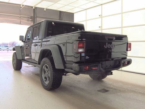 Used 2022 Jeep Gladiator Rubicon w/ Cold Weather Group AWD/4WD image 4