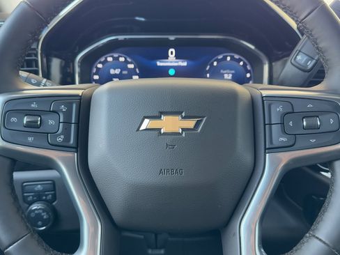 Used 2025 Chevrolet Silverado 1500 LT image 24