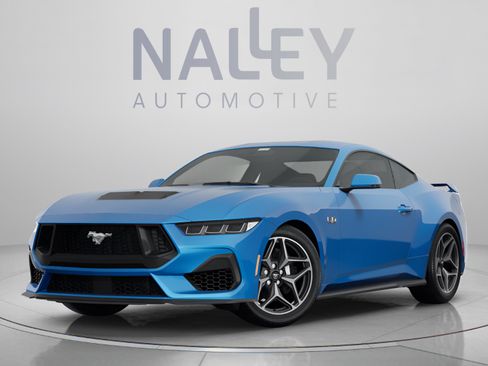 Used 2025 Ford Mustang Coupe RWD image 6