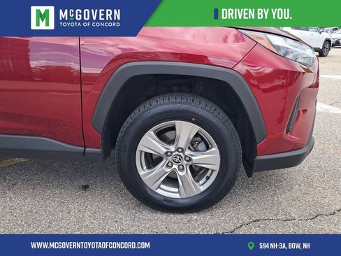Used 2024 Toyota RAV4 XLE w/ Convenience Package AWD/4WD image 10