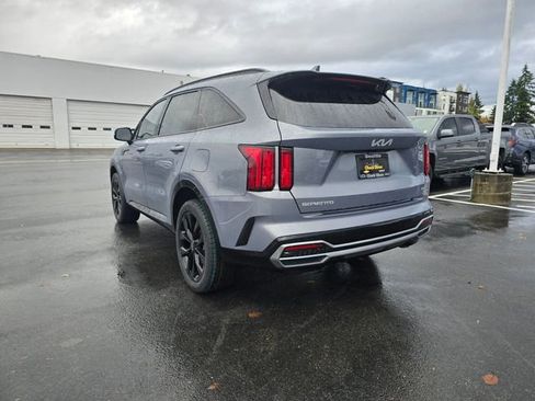 Certified 2023 Kia Sorento SX image 3