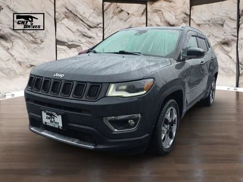 Used 2017 Jeep Compass Limited AWD/4WD image 1