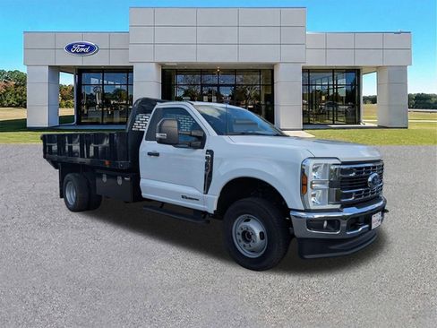 New 2024 Ford F350 XL w/ Snow Plow Prep Package AWD/4WD image 2