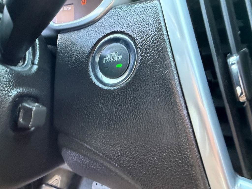 Used 2013 Cadillac SRX Premium FWD image 49