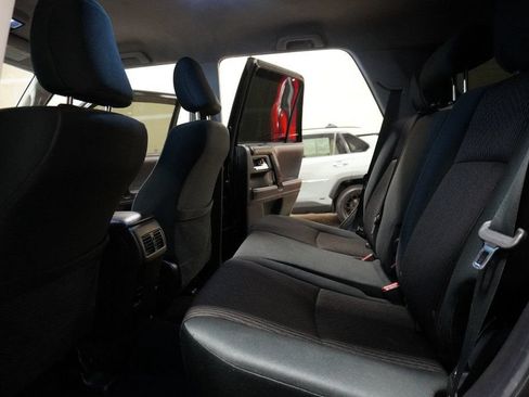 Used 2016 Toyota 4Runner Trail AWD/4WD image 13