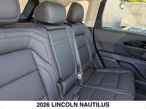 New 2026 Lincoln Nautilus Premier image 14