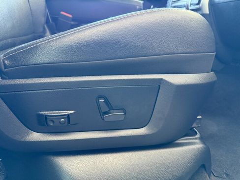 Used 2016 RAM 2500 Laramie RWD image 27