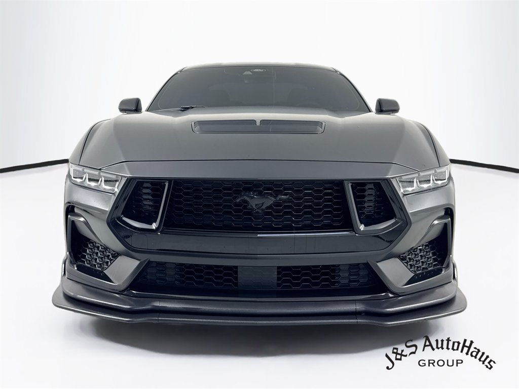 Used 2024 Ford Mustang GT RWD image 2