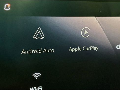 Used 2025 Buick Envista Preferred w/ Convenience I Package image 16