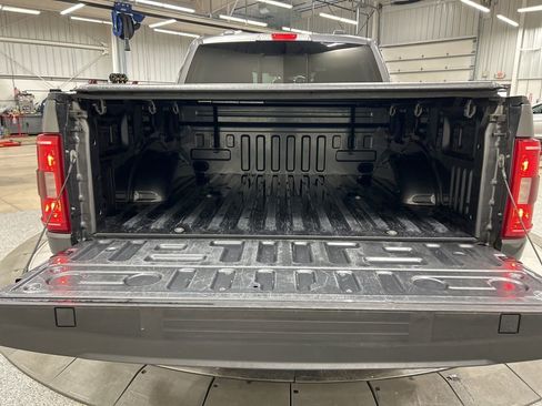 Certified 2022 Ford F150 XLT w/ Equipment Group 302A High image 32