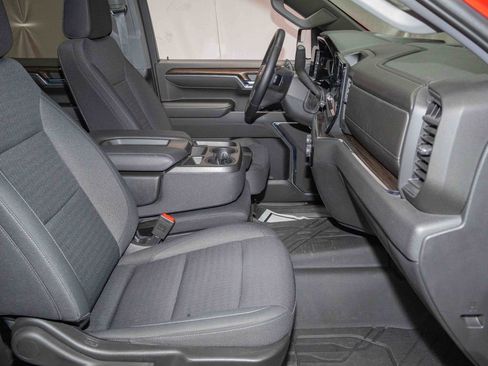 Certified 2023 Chevrolet Silverado 1500 LT image 16