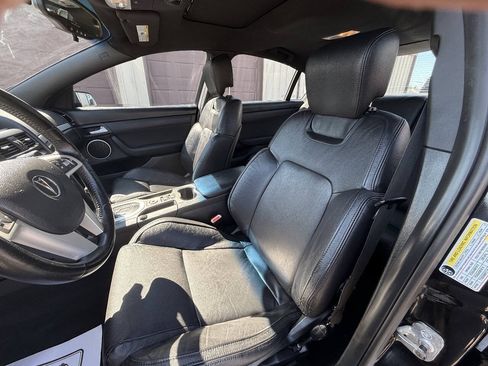 Used 2009 Pontiac G8 w/ Premium Package RWD image 23
