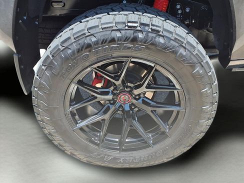 Used 2024 Toyota Sequoia TRD Pro AWD/4WD image 9