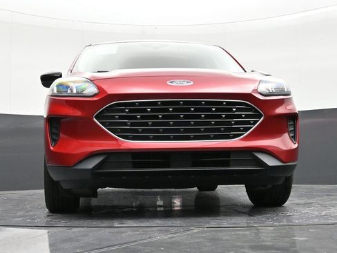 Used 2021 Ford Escape SE w/ SE Sport Appearance Package FWD image 27