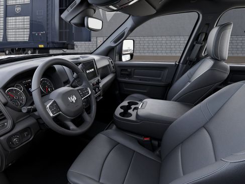 New 2026 RAM 3500 Tradesman AWD/4WD image 30
