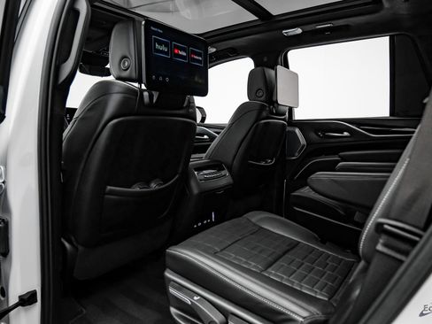 Used 2023 Cadillac Escalade V image 79